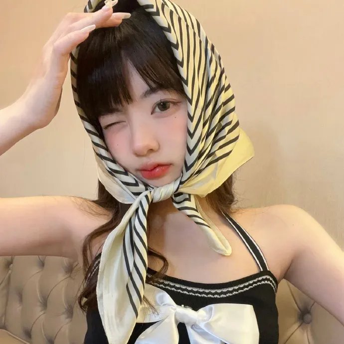 皇帝不在的八月